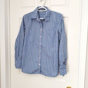 2/$30 J crew Woman's button down shirt size S